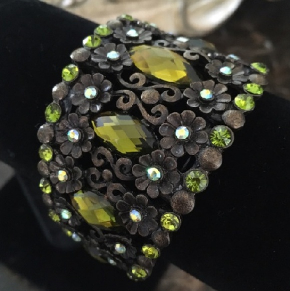 Jewelry - PRESCIOUS // Gems Cuff Bracelet